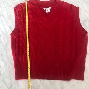 Sincerely JULES  FLAT  cable knit sweater vest. RED. Never worn mine